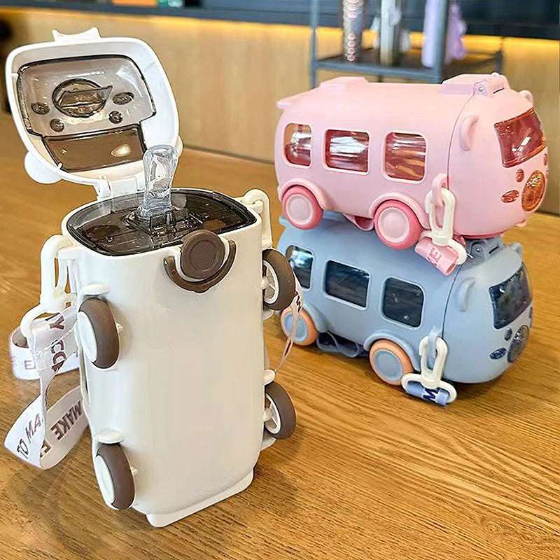 Fun 2 in 1 - Bus-shaped portable water bottle for kids with shoulder strap & 500 ml water cup